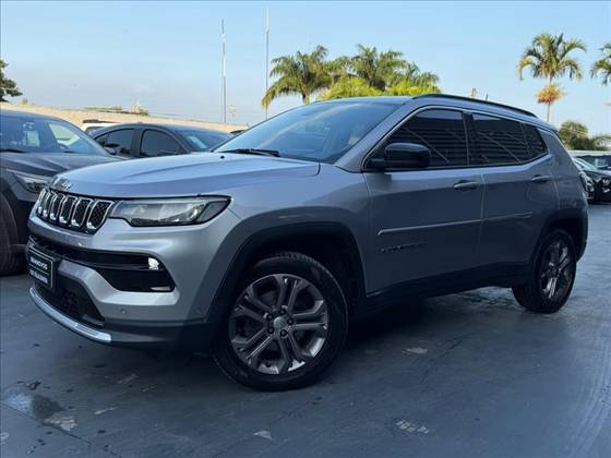 JEEP COMPASS 1.3 T270 TURBO FLEX LONGITUDE AT6 JEEP COMPASS 1.3 T270 TURBO FLEX LONGITUDE AT6